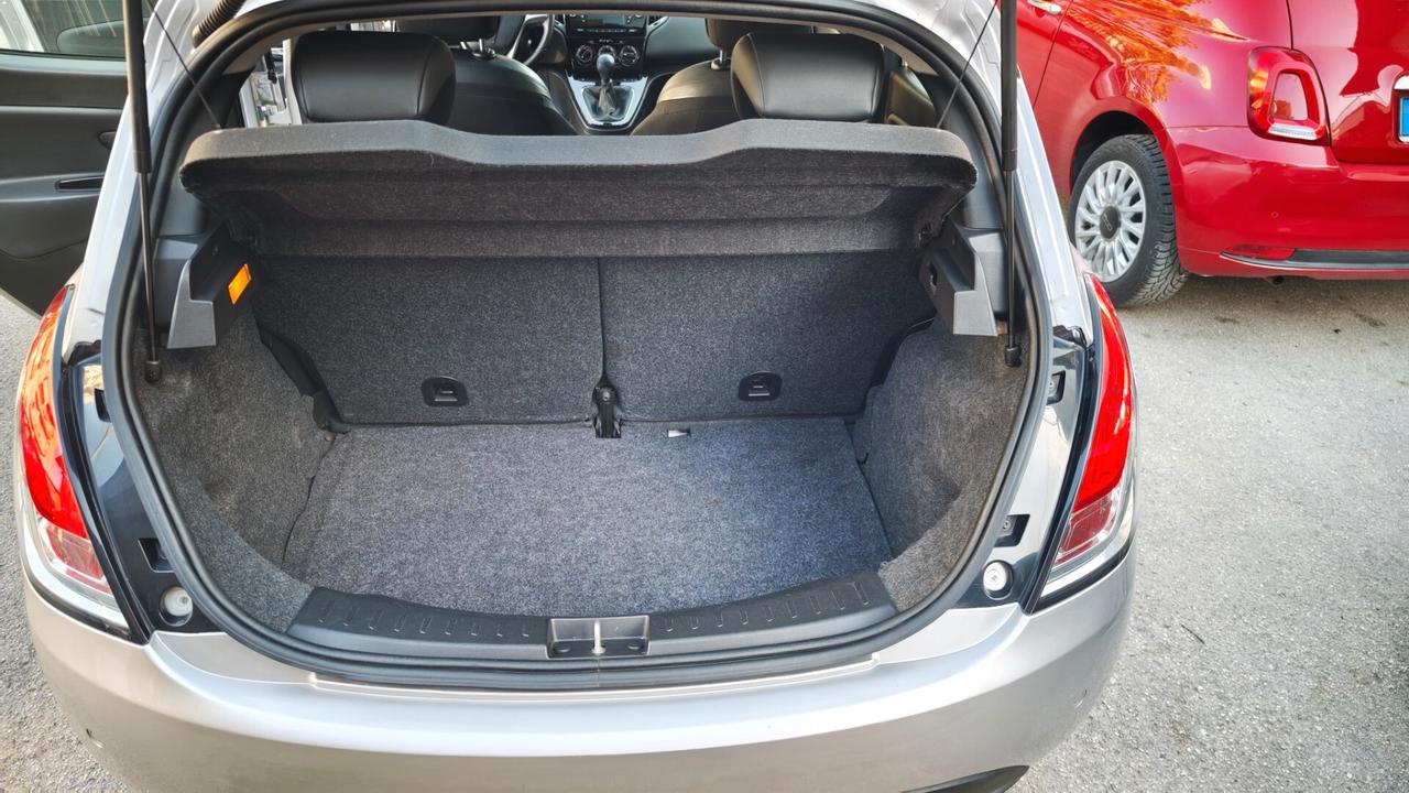 Lancia Ypsilon 1.3 MJT 95 CVfull Platinum tetto apribile