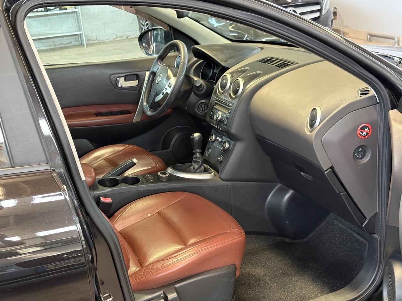 Nissan Qashqai 2.0 dCi DPF 4x4