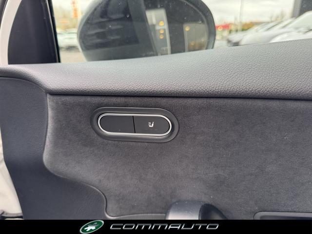 MERCEDES-BENZ A 200 Automatic AMG Line Advanced Plus