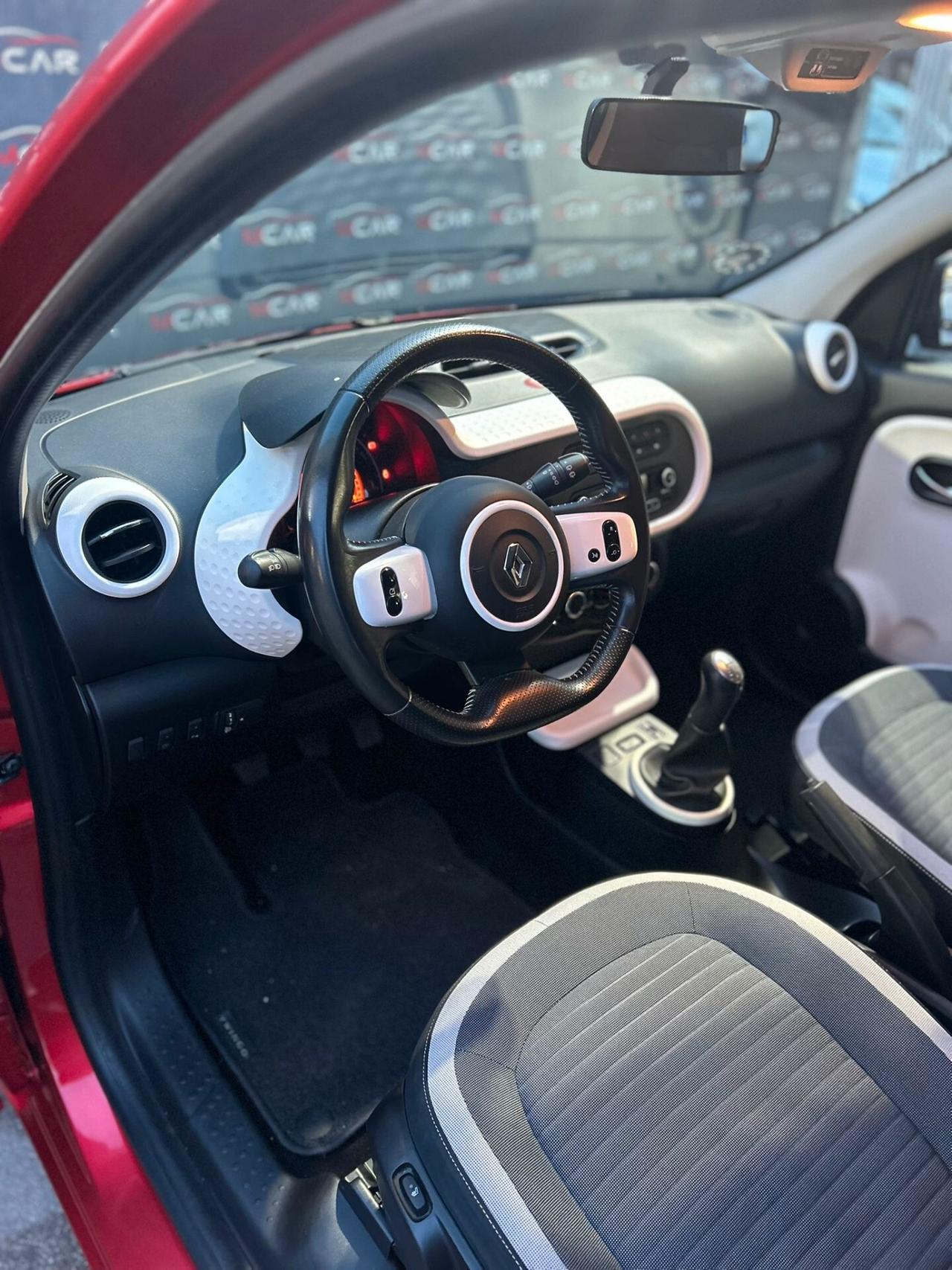 Renault Twingo 1.0 SCe Live