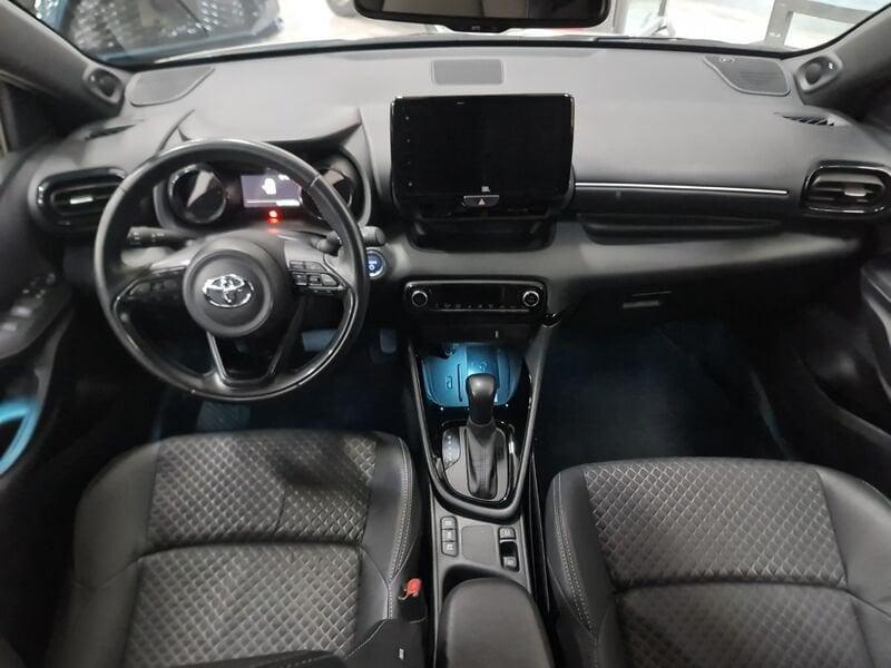 Toyota Yaris Hybrid Style MY22
