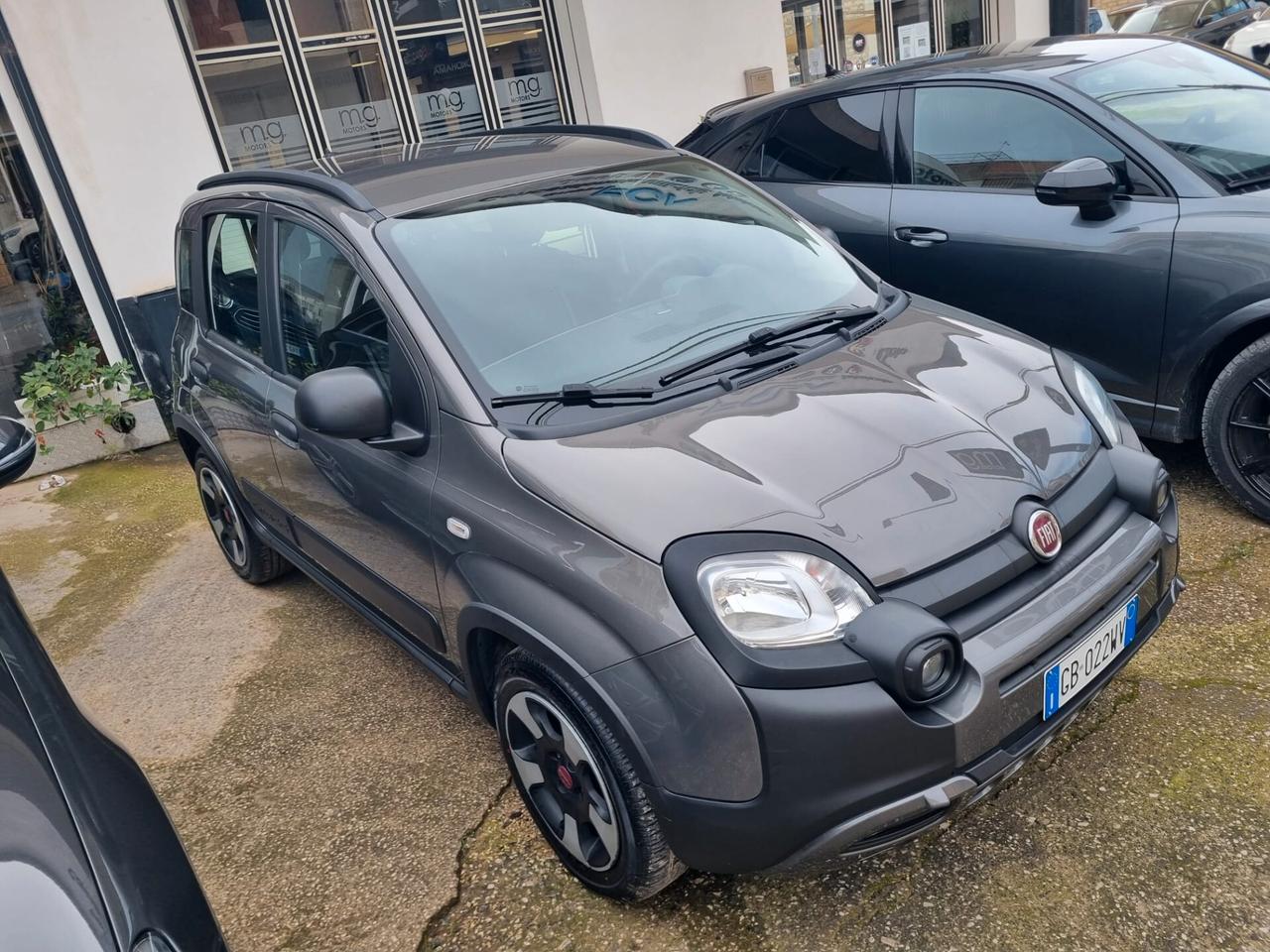 Fiat Panda Cross 1.0 FireFly S&S Hybrid