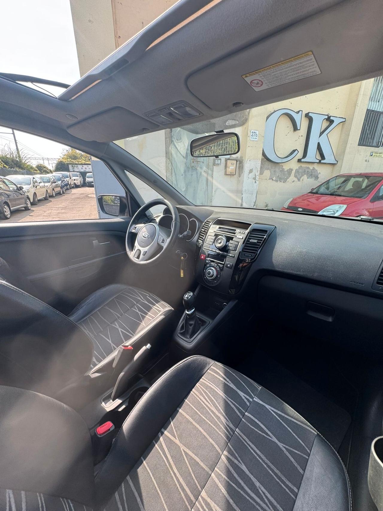 Kia Venga 1.4 GPL Cool