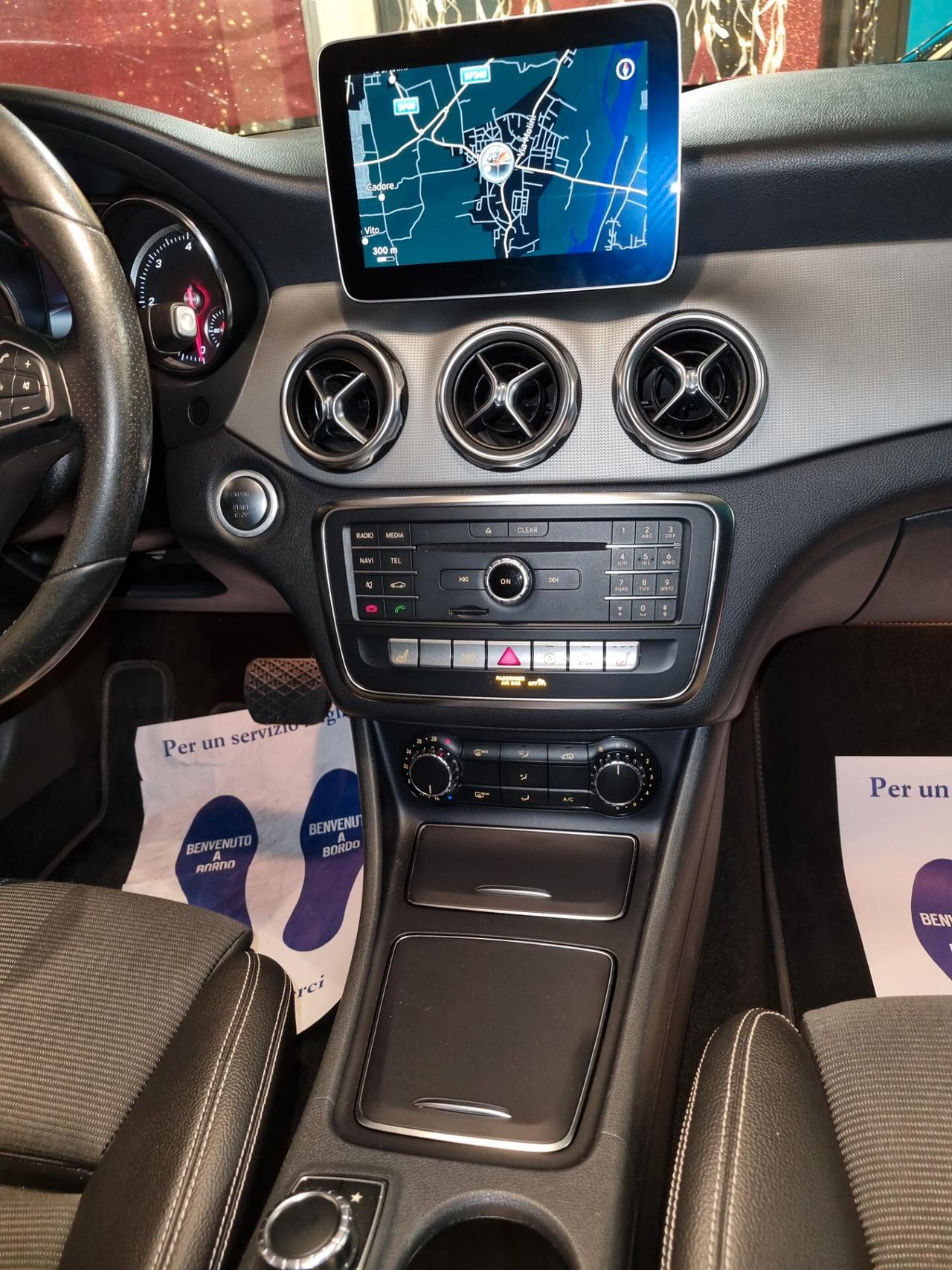 Mercedes-benz GLA 180 d Black Editition + IVA. OK NEOPATENTATI!!!!