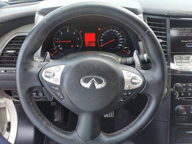 Infiniti FX FX30d S Premium