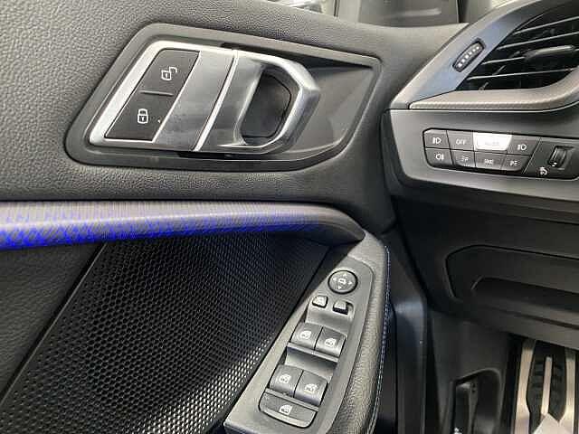 BMW Serie 1 118d 5p. Msport