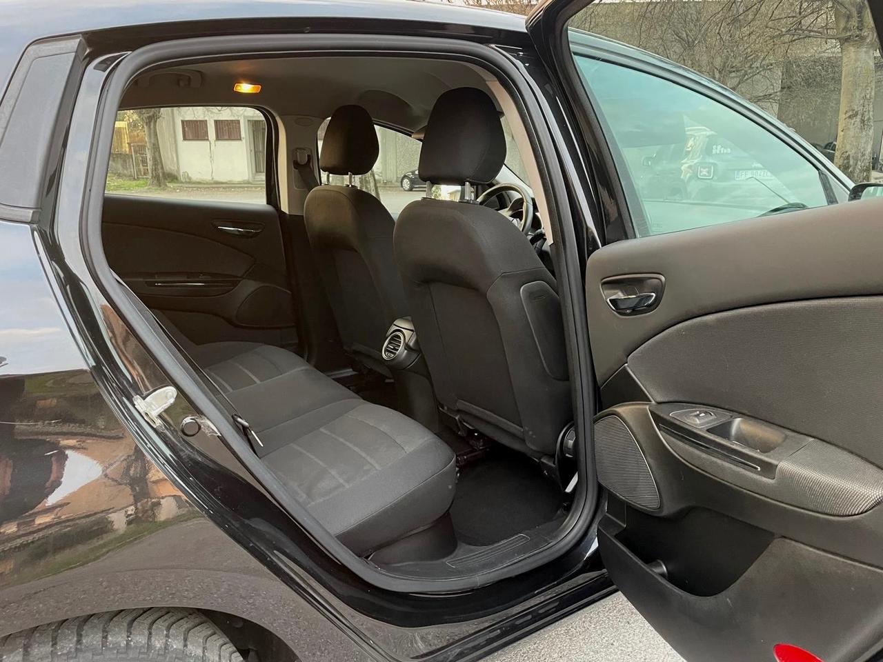 Fiat Bravo 1.6 MJT 120 CV DPF MSN Edition (88kw) per Neopatentati