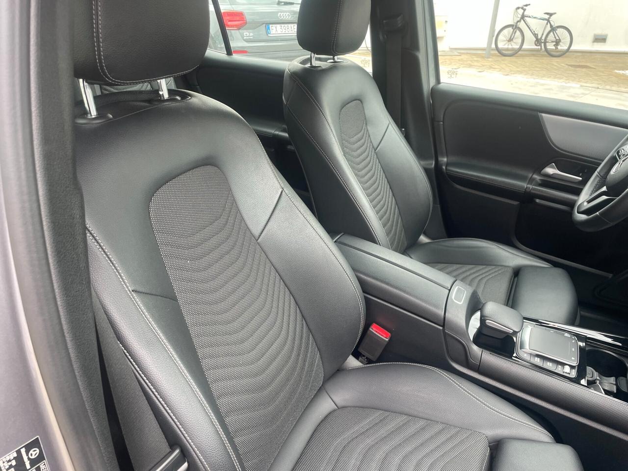 Mercedes-benz GLB 180 GLB 180 d Automatic Business 7 Posti