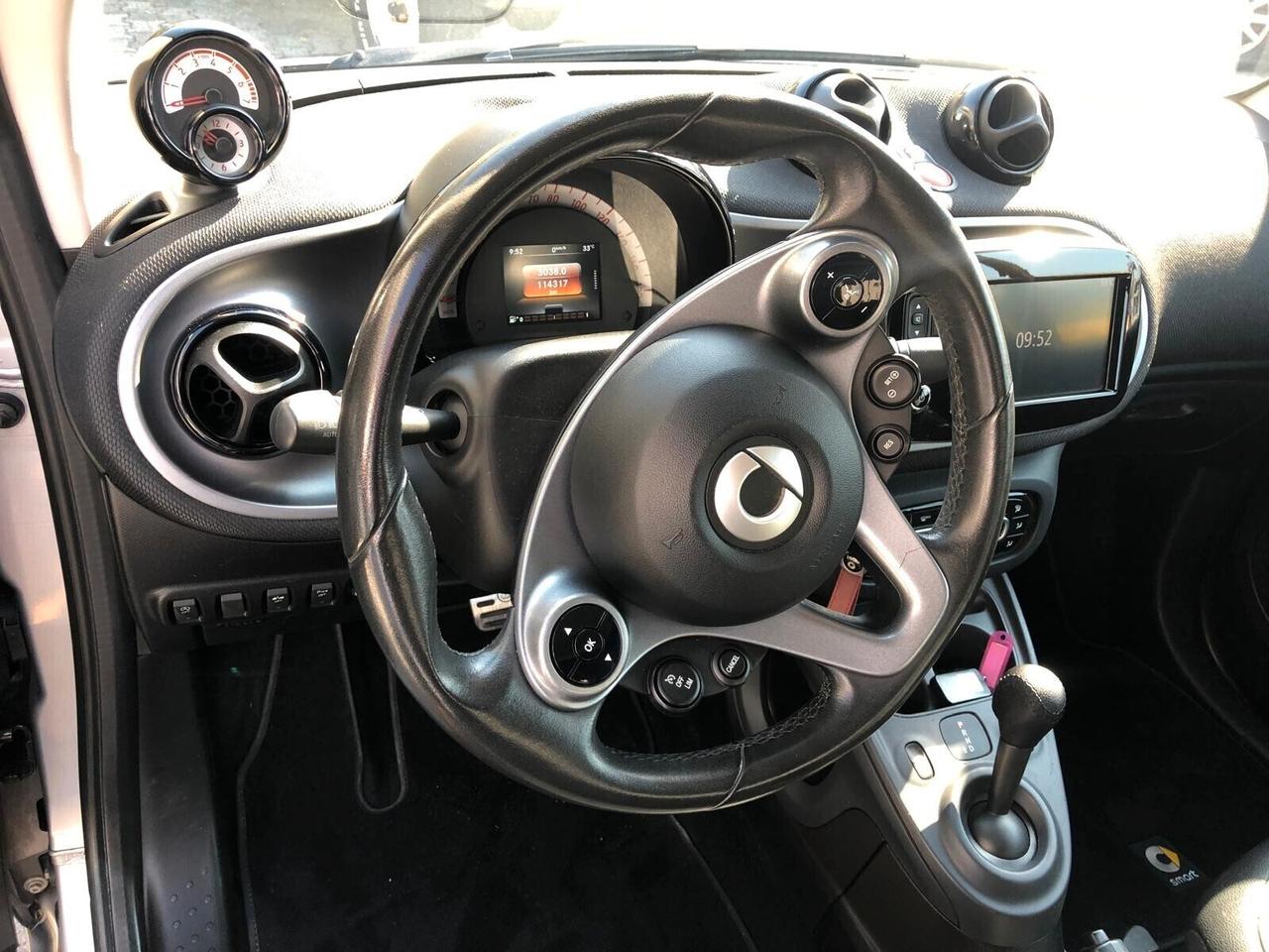 Smart ForTwo 90 0.9 Turbo NAVY/PELLE/TELECAMERA ECC...CABRIO POSSIBILITA' GARANZIA EUROPEA CONFORMGETS COMPLETA FINO A 60 MESI!!!