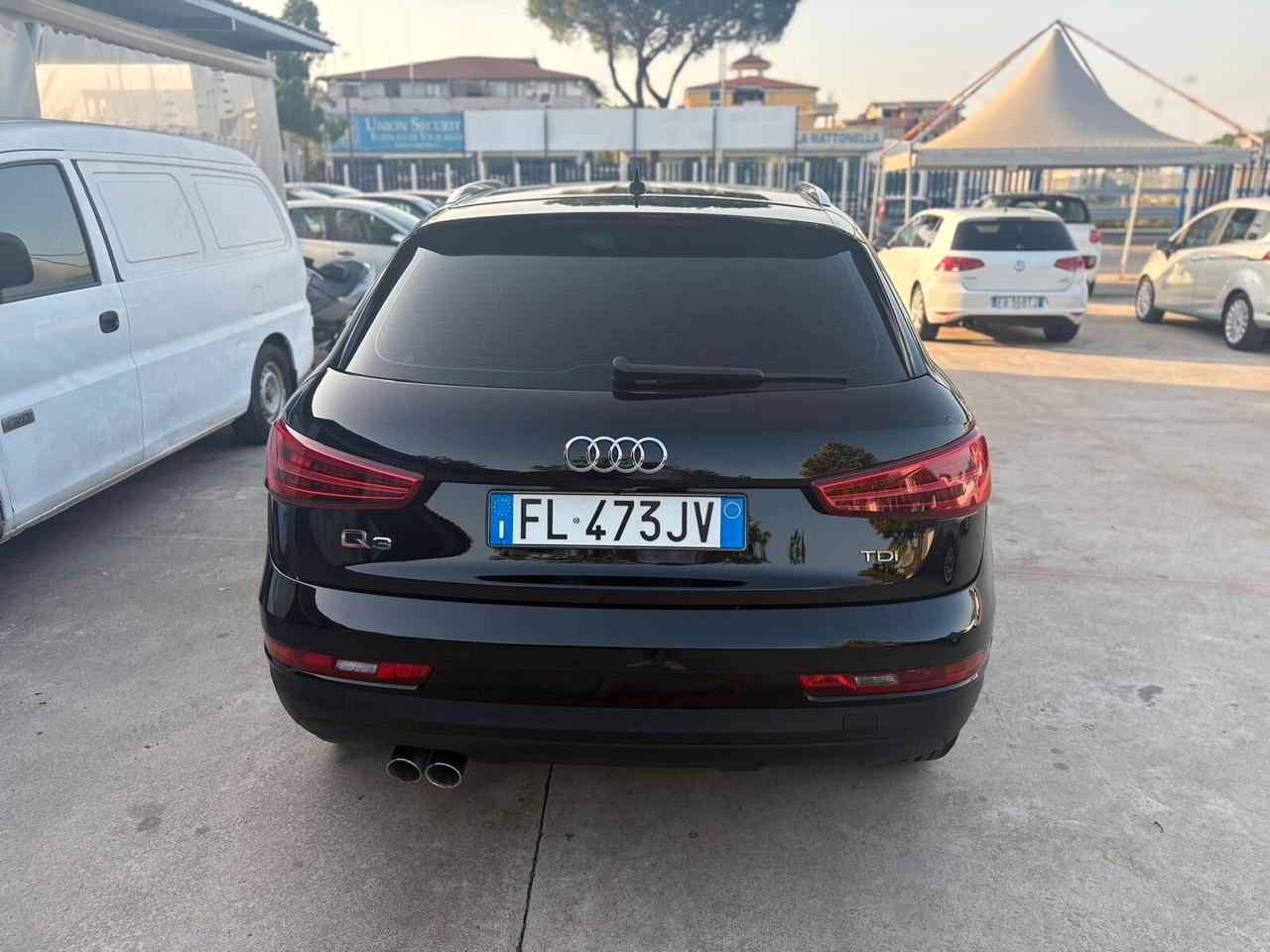 Audi Q3 2.0 TDI 120 CV S tronic Business