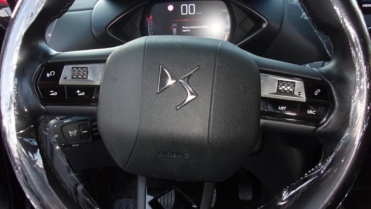 Ds DS3 3 Crossback BlueHDi 110 Toits de Paris