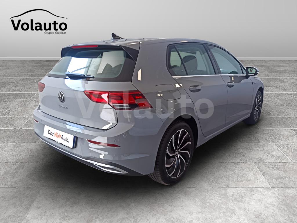 VOLKSWAGEN Golf VIII 2020 - Golf 1.5 tgi Style 130cv