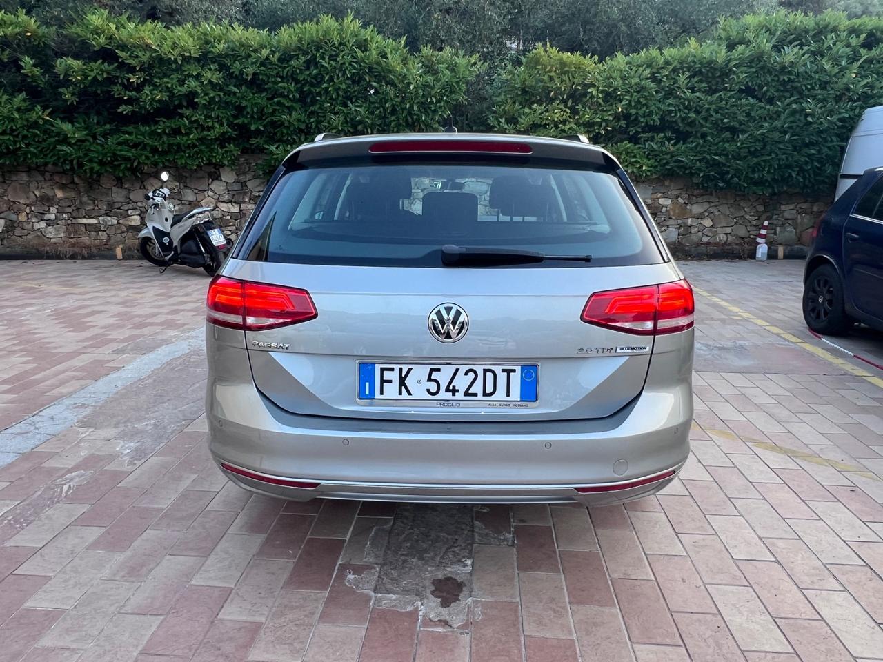 Volkswagen Passat Variant 2.0 TDI DSG Executive BlueMotion Tech.