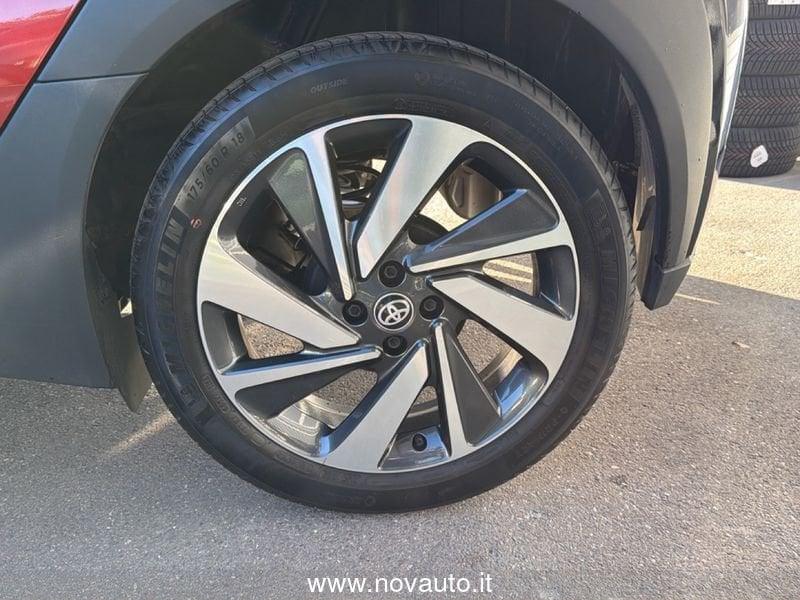 Toyota Aygo X 1.0B (72 CV) Lounge S-CVT