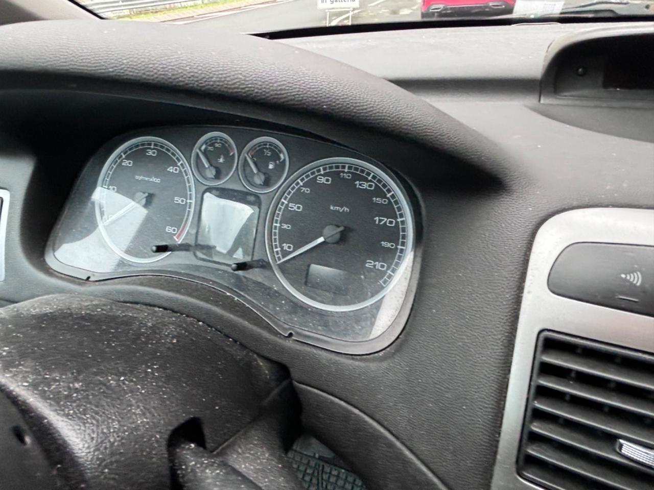 Peugeot 307 2.0 HDi FAP 5p. FULL optional