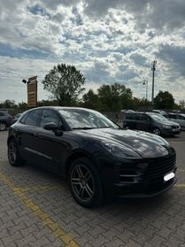 PORSCHE MACAN 2.0 245cv