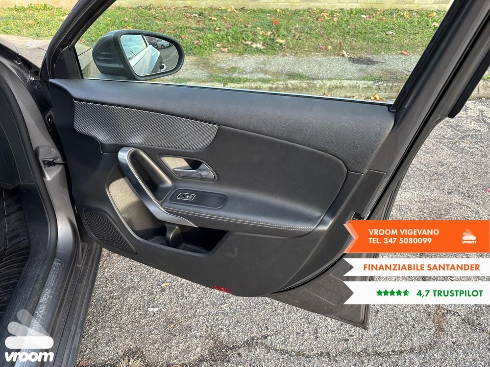 MERCEDES Classe A (W177) A 180 Automatic Sport