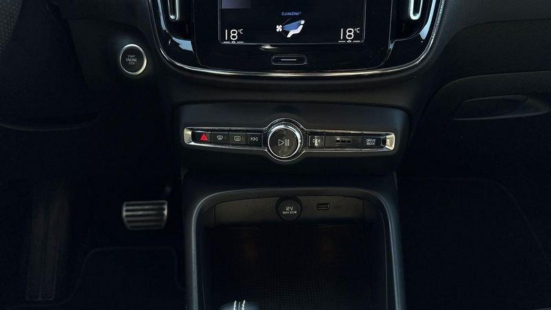 Volvo XC40 2.0 D3 R-Design