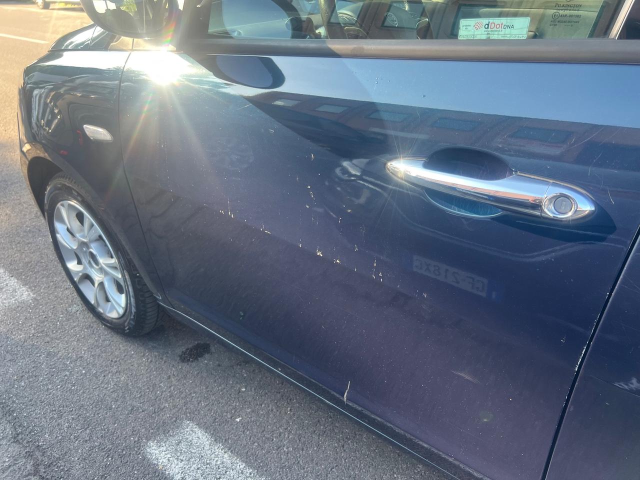 Lancia Ypsilon 0.9 TwinAir 85 CV 5 porte S&S DFN Platinum