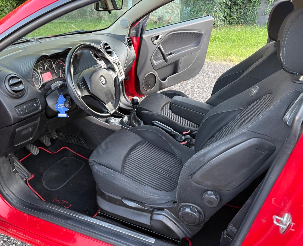 Alfa Romeo MiTo 1.6 JTDm Distinctive Sport Pack