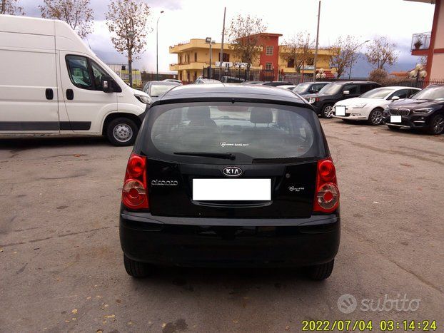 Kia Picanto 2011 photo 3