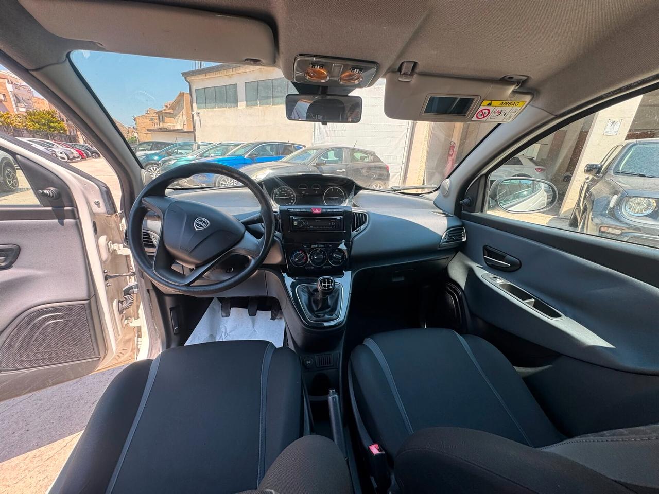 Lancia Ypsilon 1.3 MJT 16V 95 CV 5 porte S&S Platinum