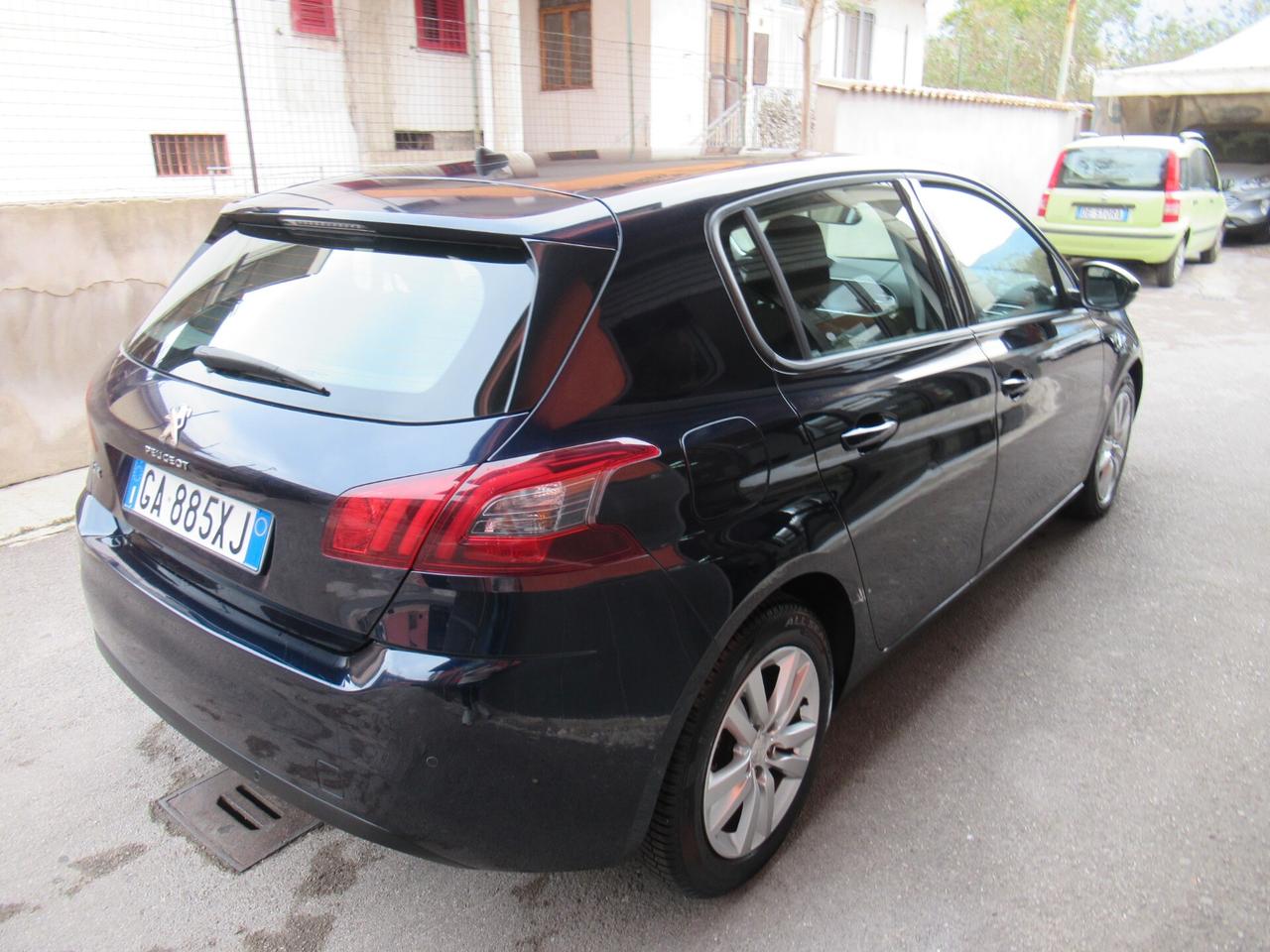 Peugeot 308 BlueHDi 130 S&S Business