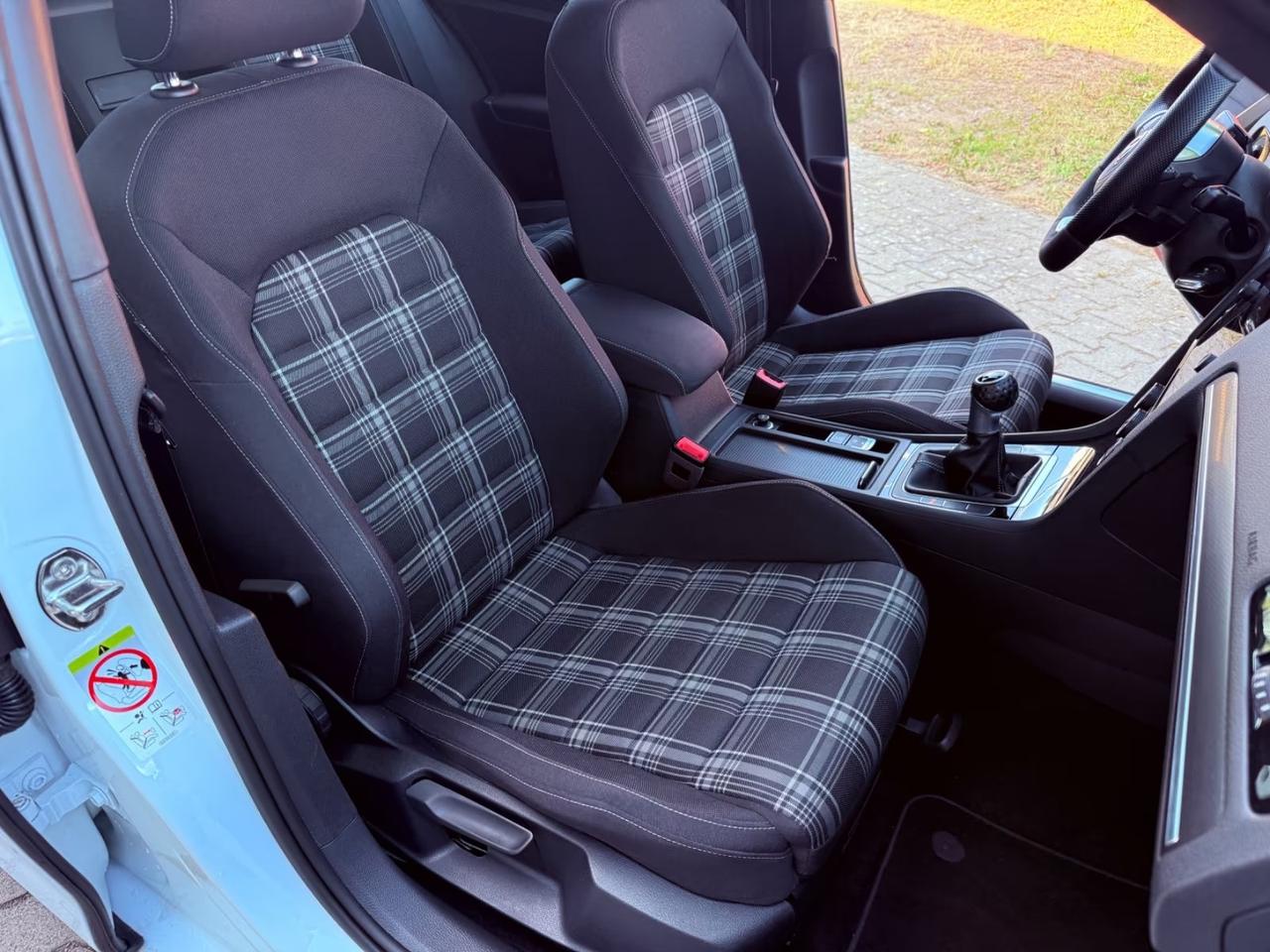 Volkswagen Golf GTD 2.0 TDI 5p. BlueMotion Technology