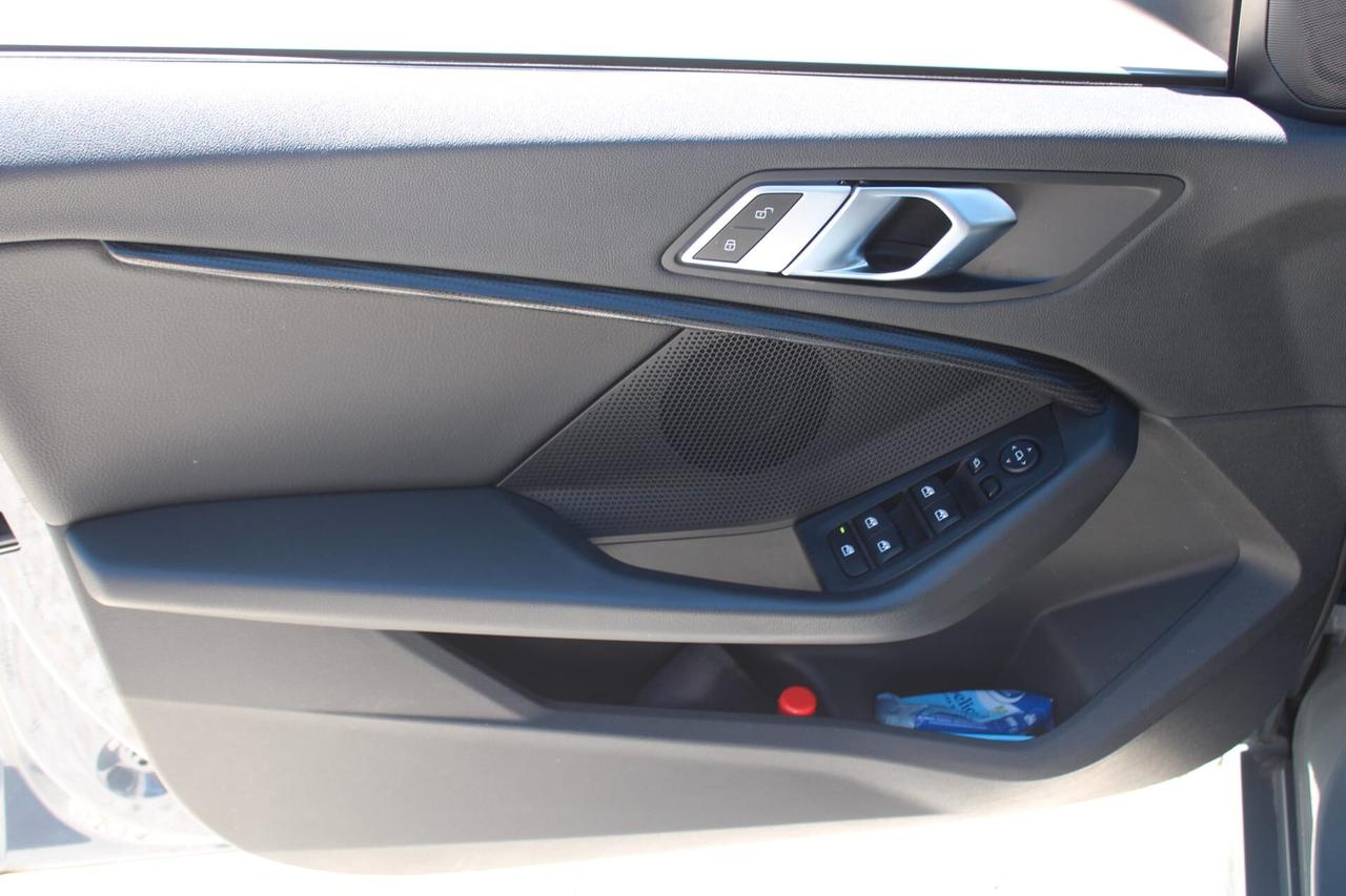 Bmw 220d Tua A SOLI 345€