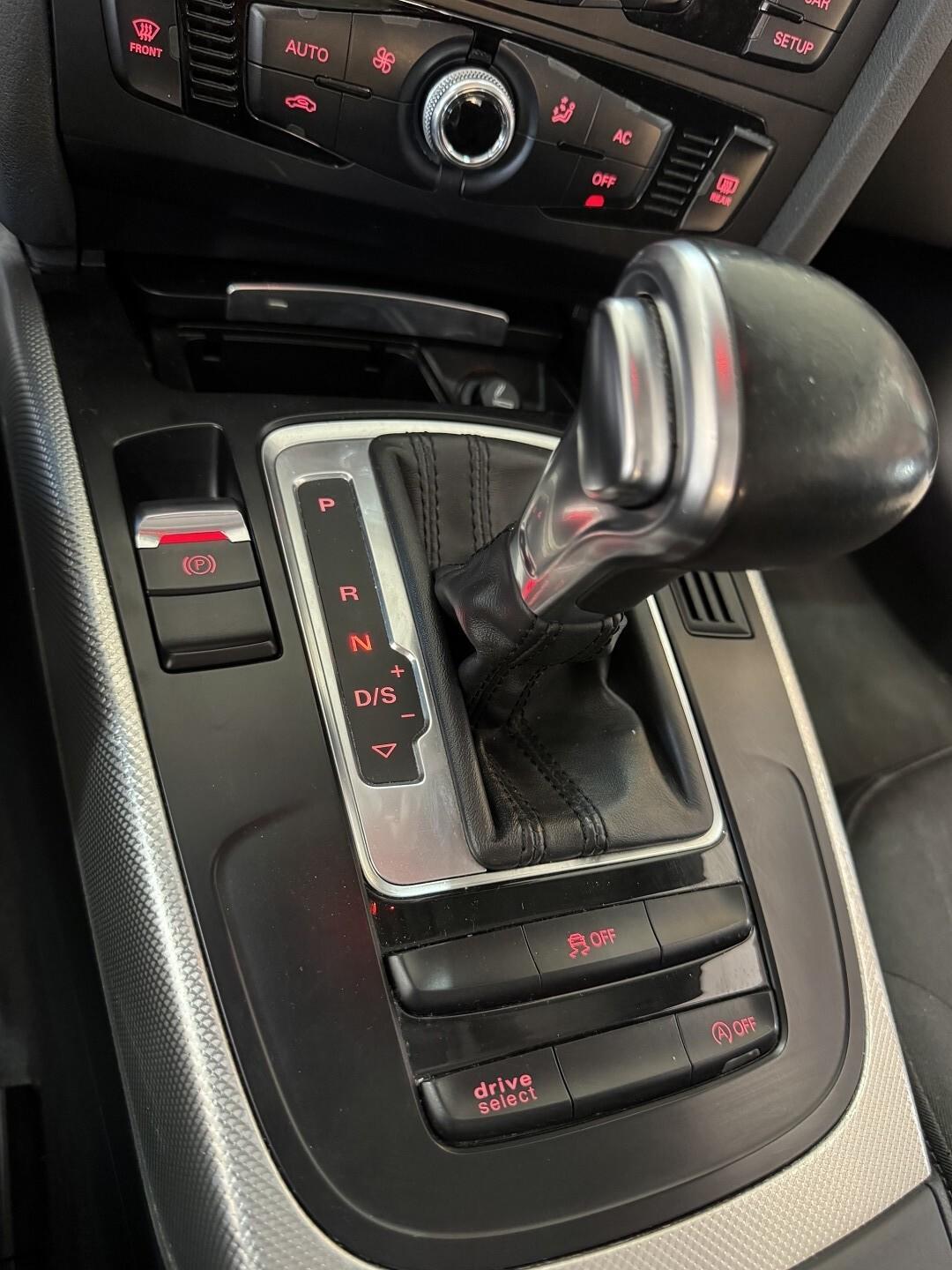 AUDI A4 TDi Avant Multitronic 143 cv.