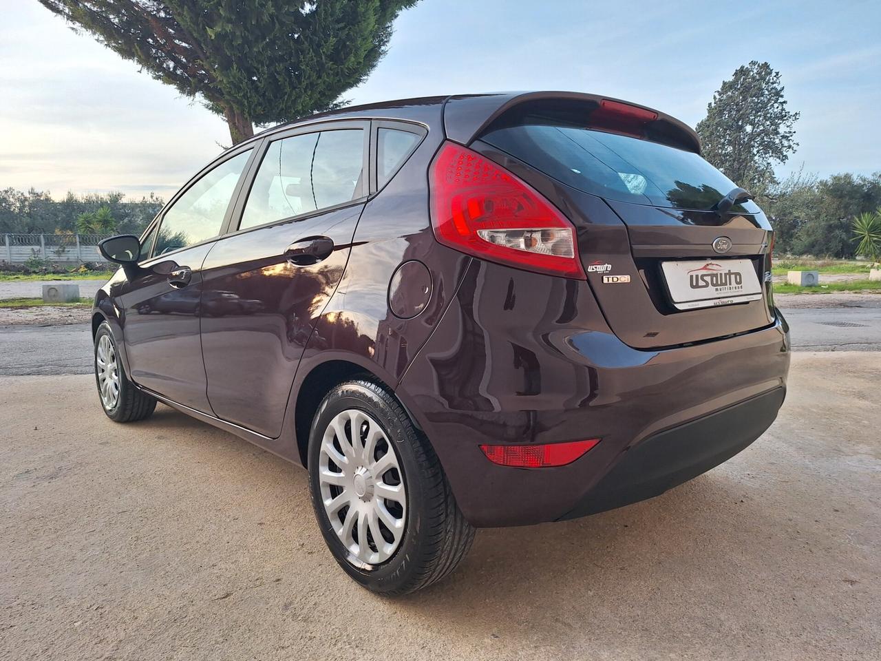 Ford Fiesta 1.4 TDCi 5p. 157000 km PERFETTA