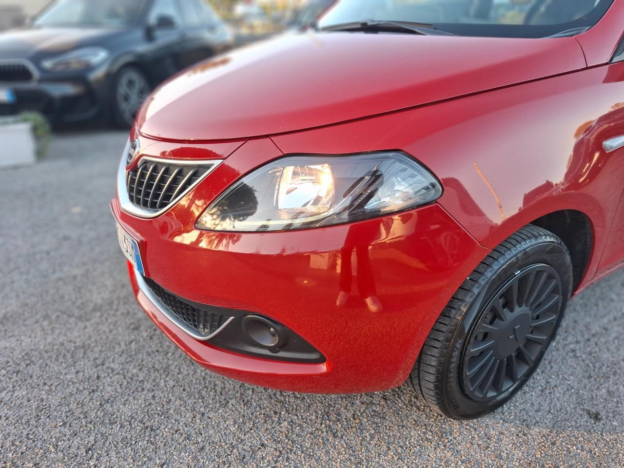 LANCIA Ypsilon 1.0 FireFly 5p.S&S Hybrid Silver