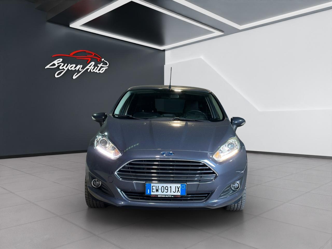 Ford Fiesta 1.5 TDCi 75CV 5 porte Titanium