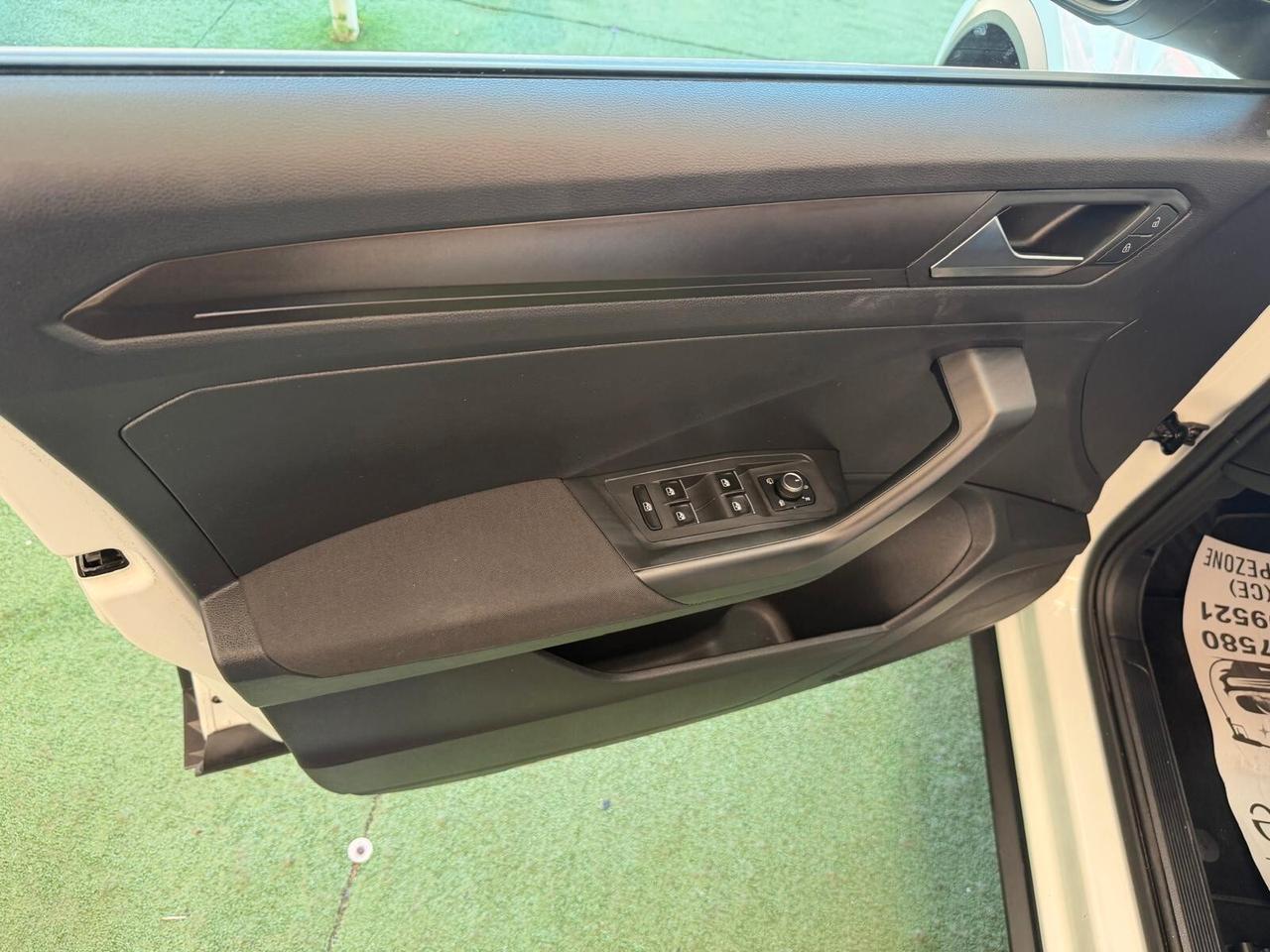 VOLKSWAGEN T-ROC 1.6 DIESEL 116CV