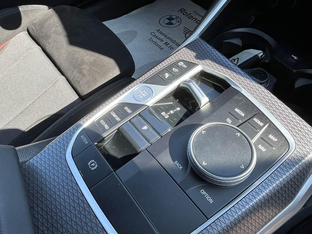 BMW Serie 3 Berlina 320 d Mild Hybrid 48V M Sport Pro xDrive Steptronic