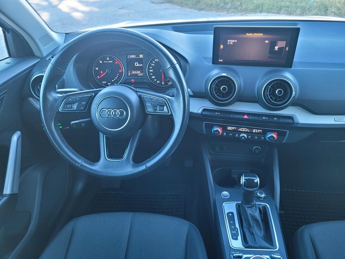 Audi Q2 30 TDI S line Edition
