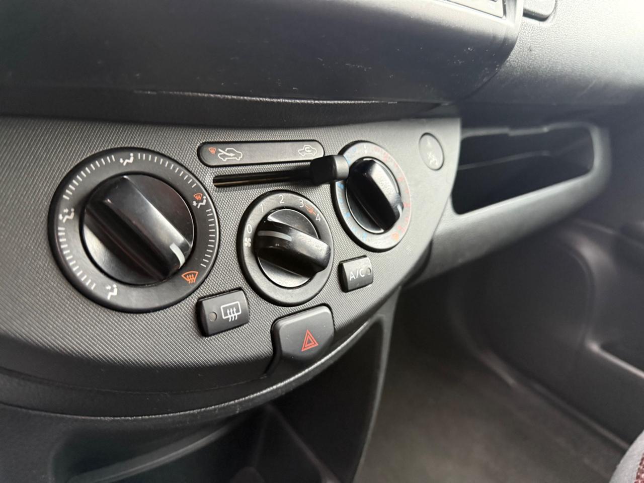 Nissan Note 1.5 dCi 86CV Acenta BLOCKSYSTEM/FULL2009