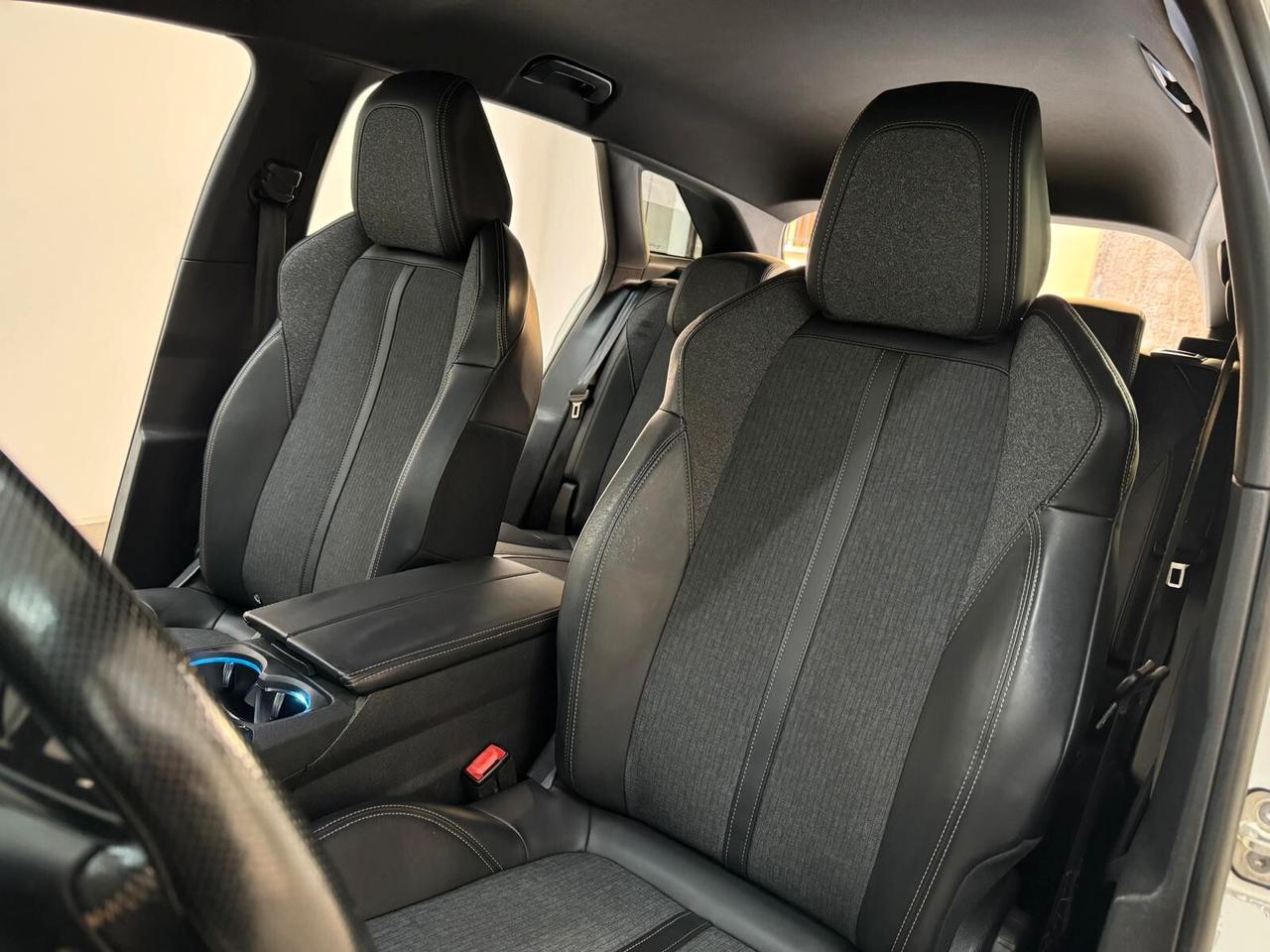Peugeot 3008 GT-Line 1.5 Diesel 130CV