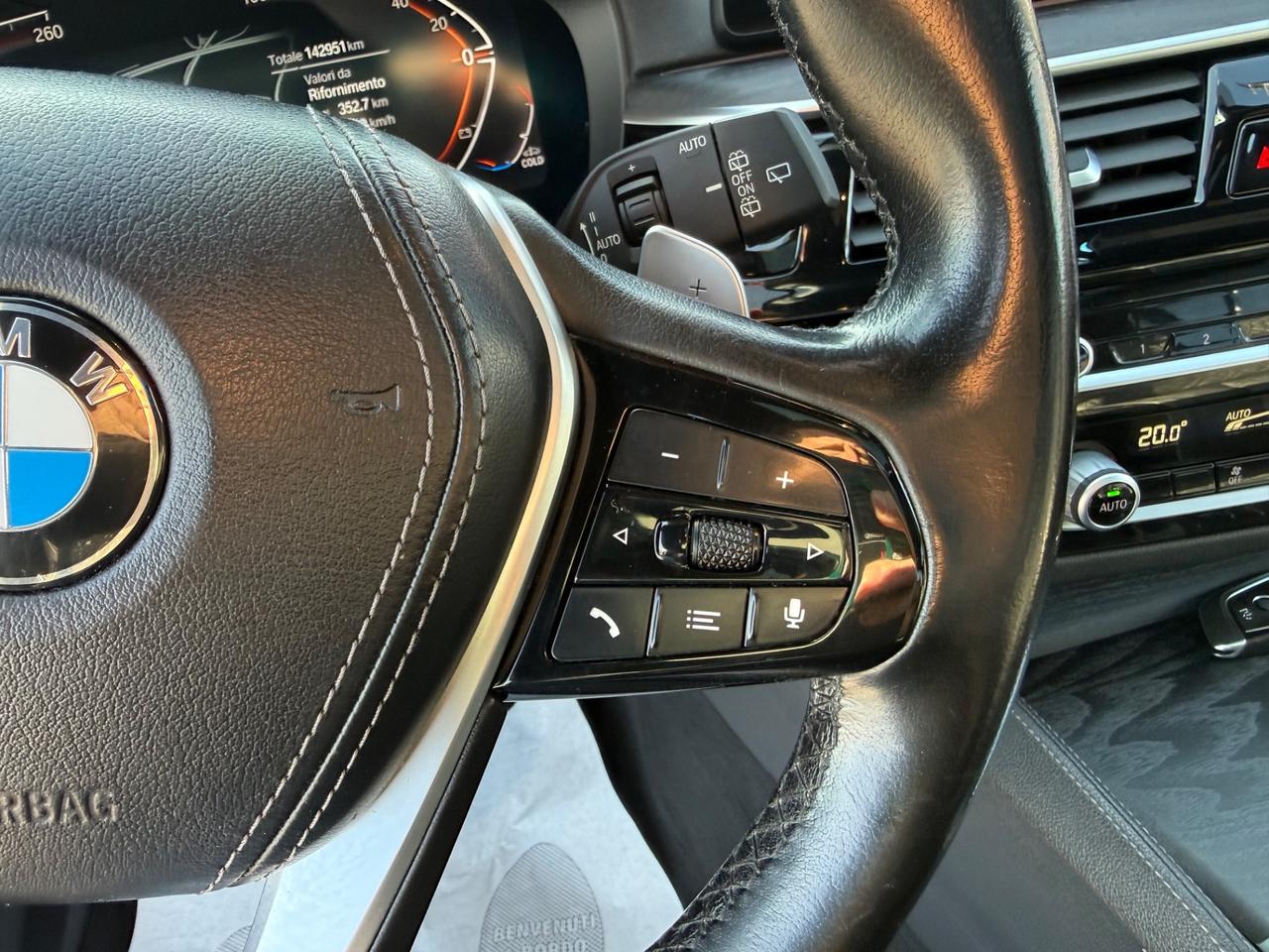 Bmw 530d 48V xDrive Touring Luxury IVA ESPOSTA