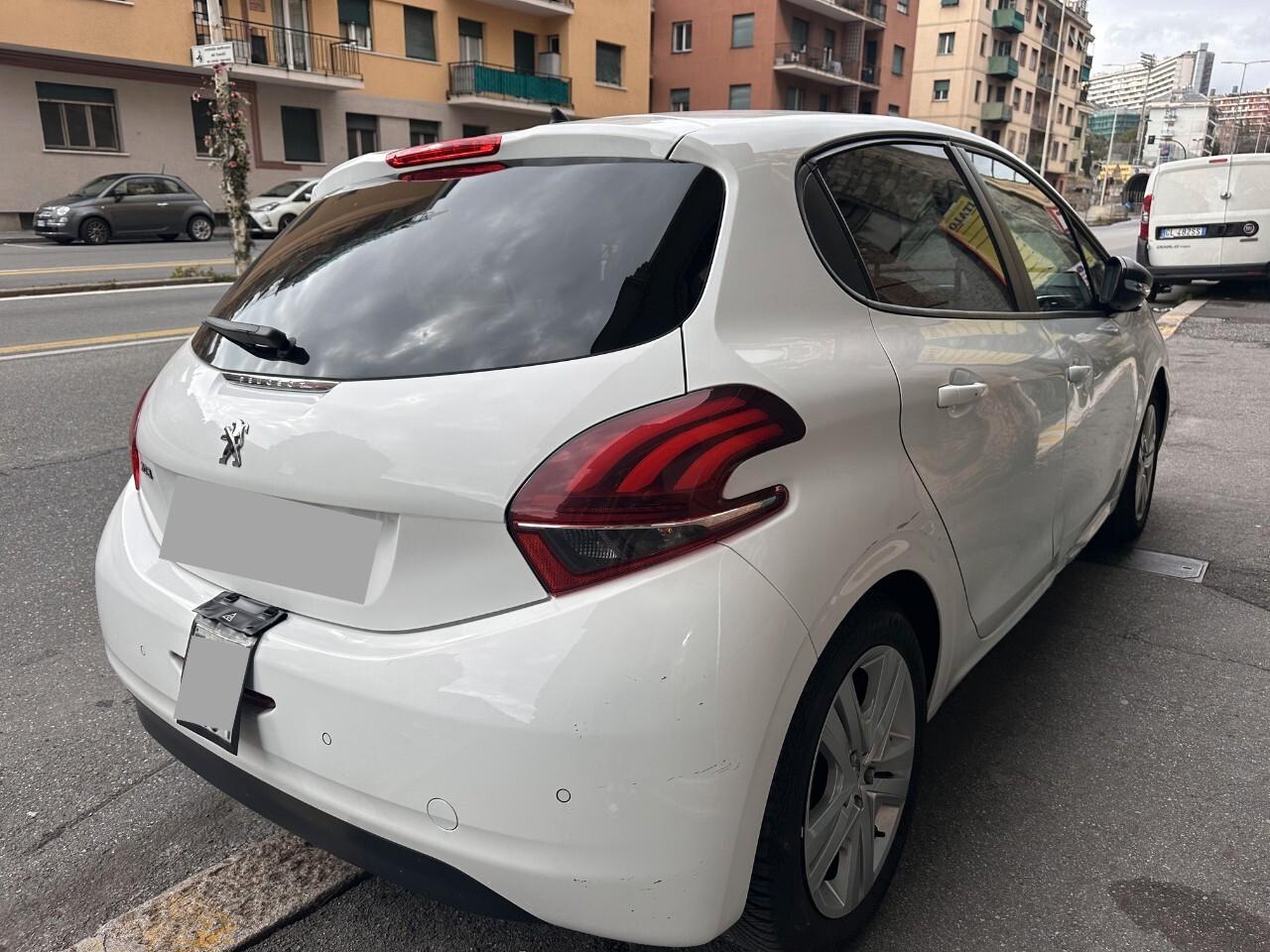 Peugeot 208 PureTech 82 5 porte Style - Cinghia di Distribuzione Nuova