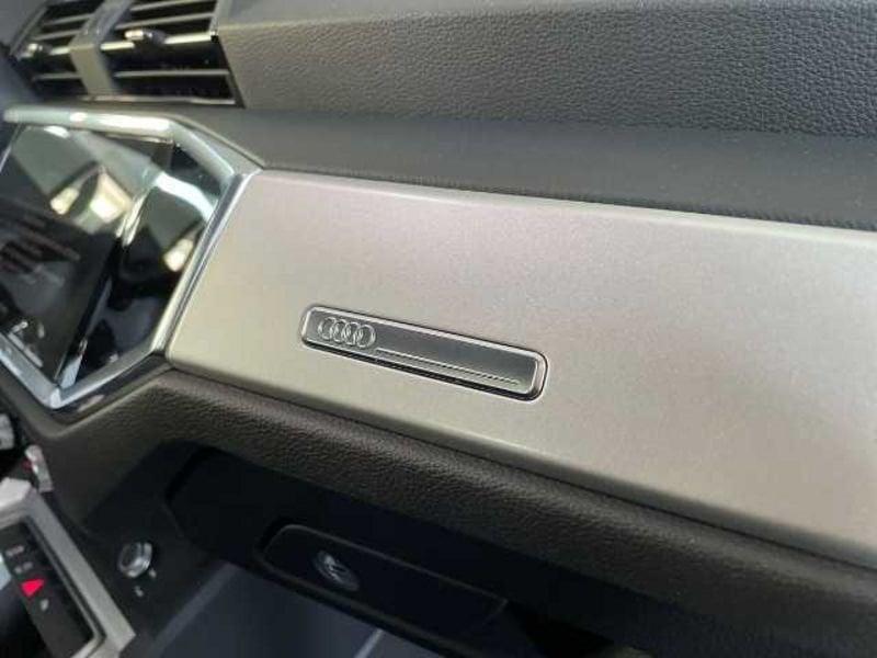 Audi Q3 II 2018 35 1.5 tfsi Business s-tronic