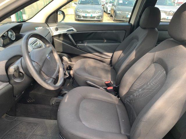 LANCIA Ypsilon 1.2 69 CV Platinum