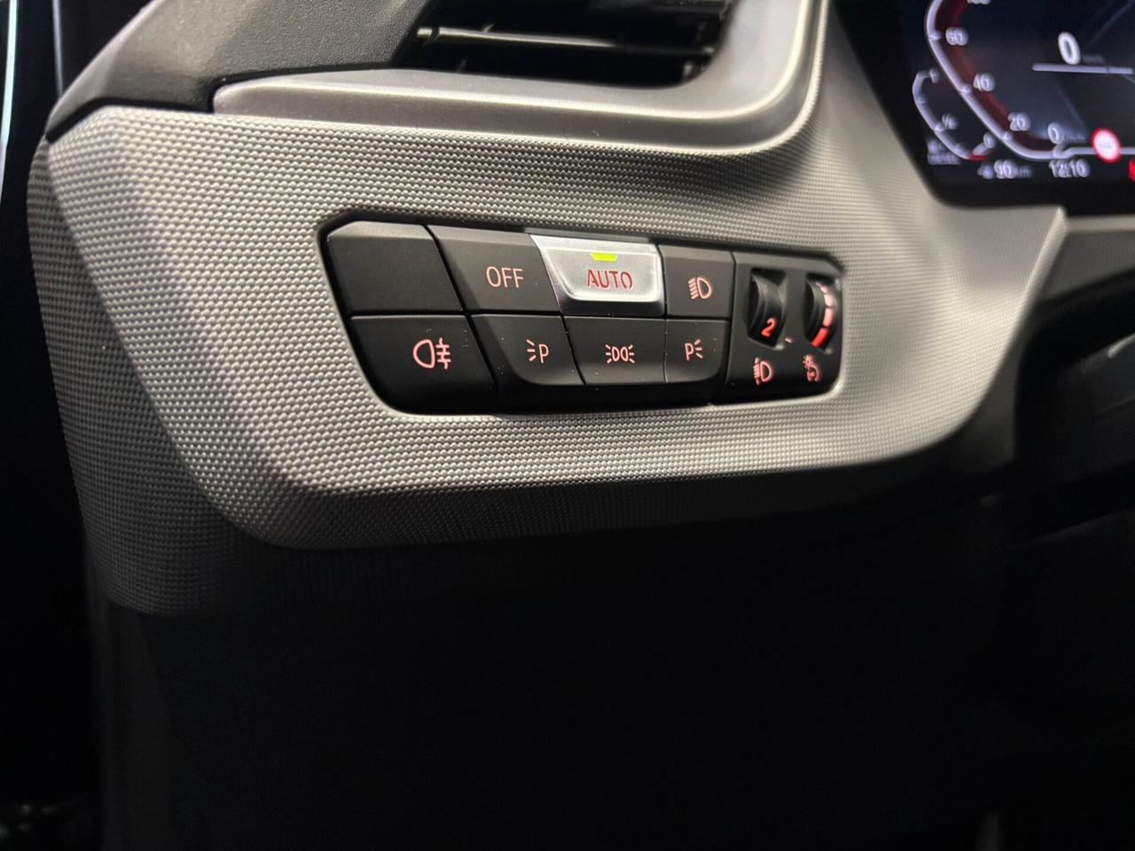 Bmw 116d 5p. Business Advantage 1.5 116CV Tetto Apribile