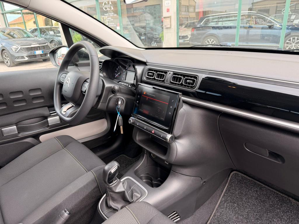 Citroen C3 1.2 puretech Shine s&s 83cv neopatentati