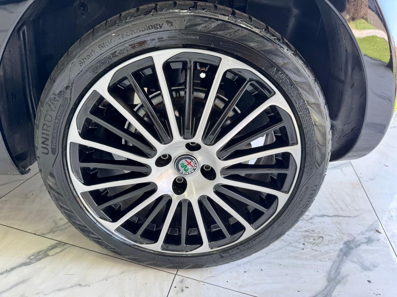 Alfa Romeo MiTo 1.3 JTDm 85 CV -NEOPATENTATI OK-GARANTITA-2014