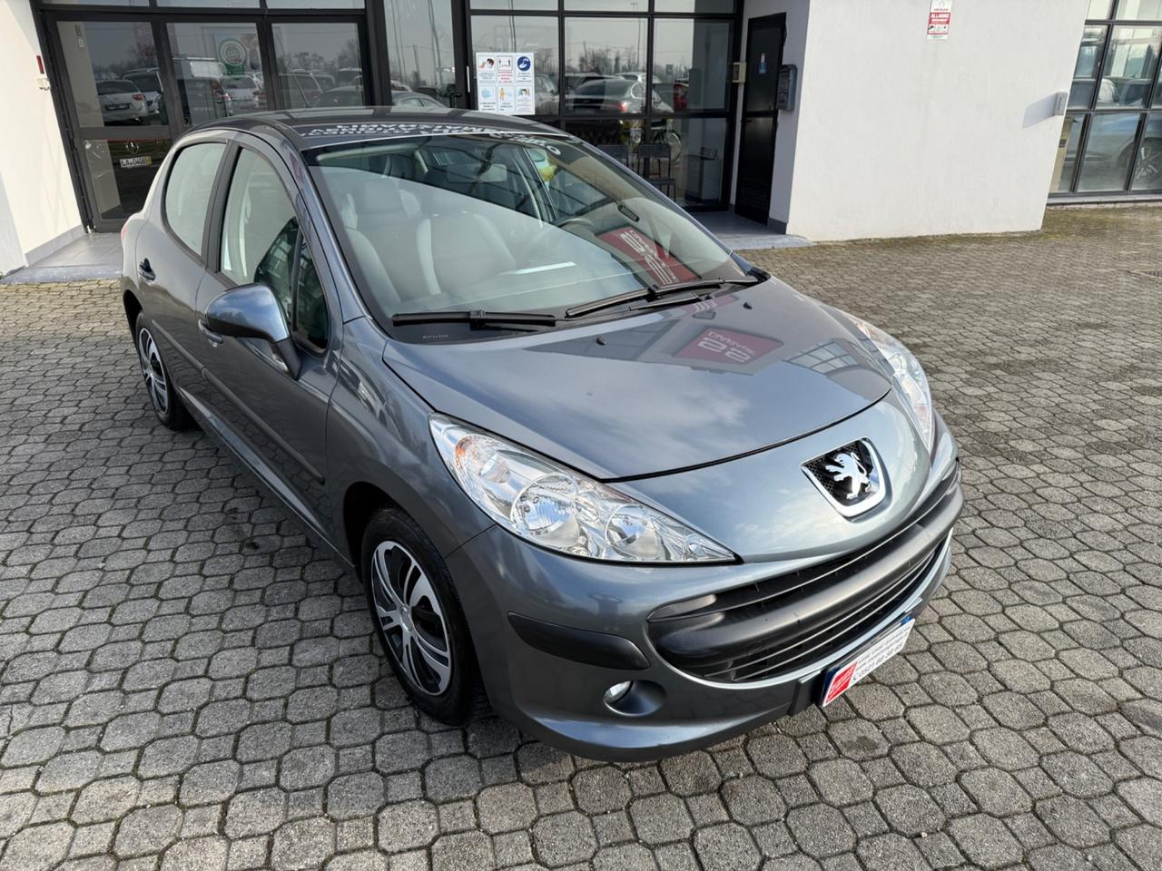 Peugeot 207 1.4 8V 75CV 5p. Energie Sport ECO GPL