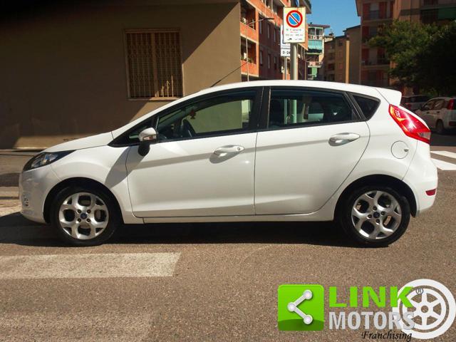 FORD Fiesta 1.4 TDCi 70CV 5 porte Titanium