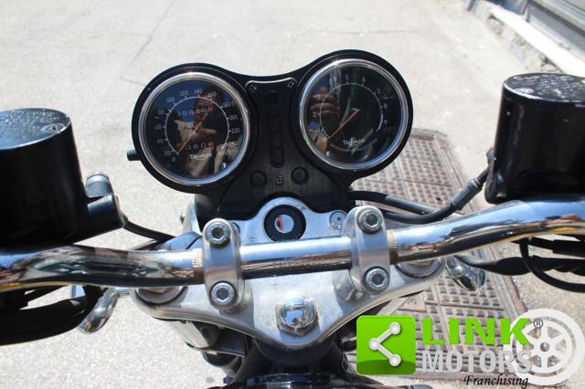 TRIUMPH Thunderbird 900 Sport .