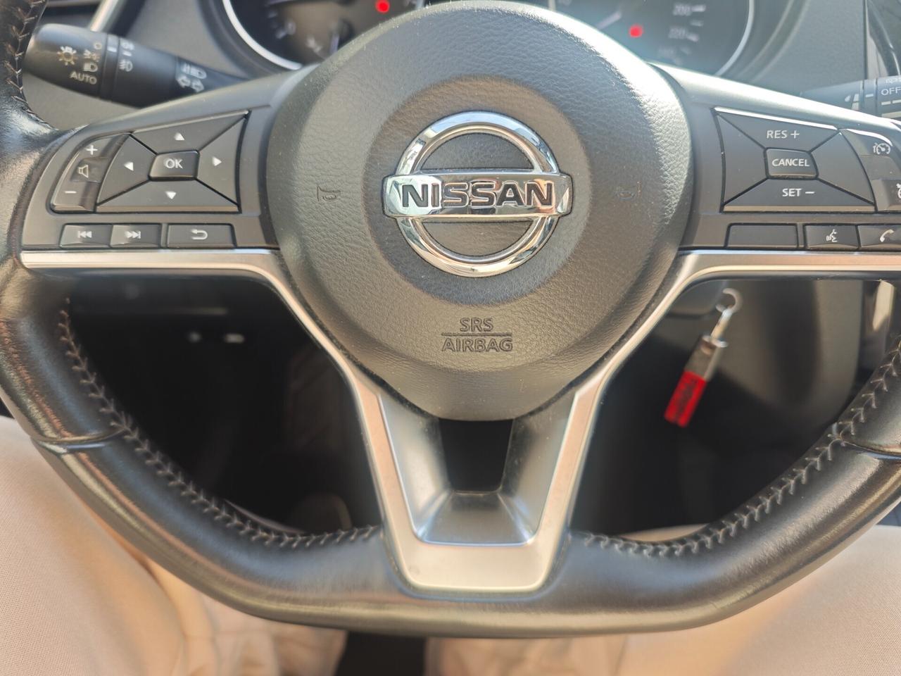 Nissan Qashqai 1.3 DIG-T 140 CV Business