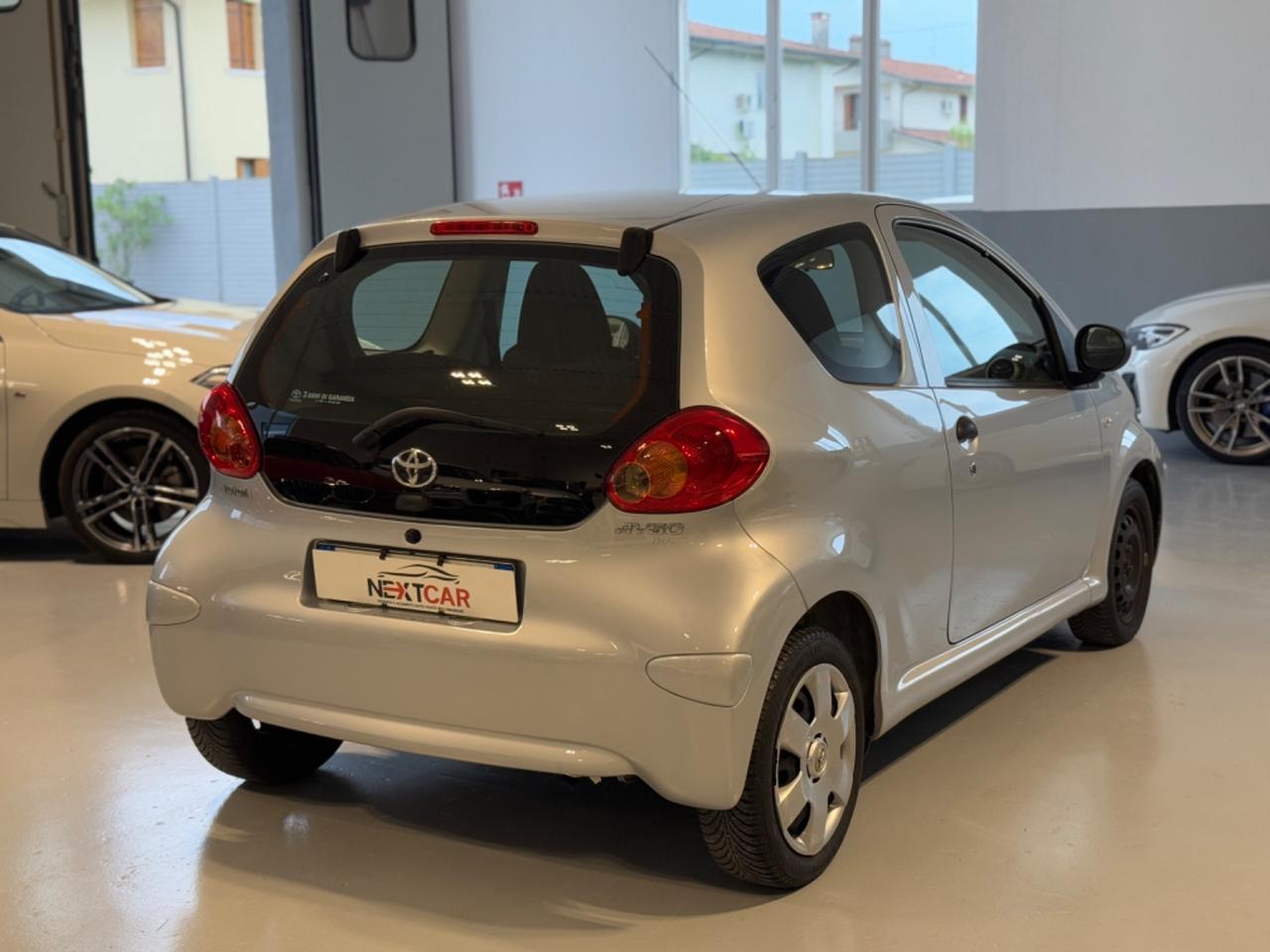 Toyota Aygo 1.0 12V VVT-i 3 porte Sol